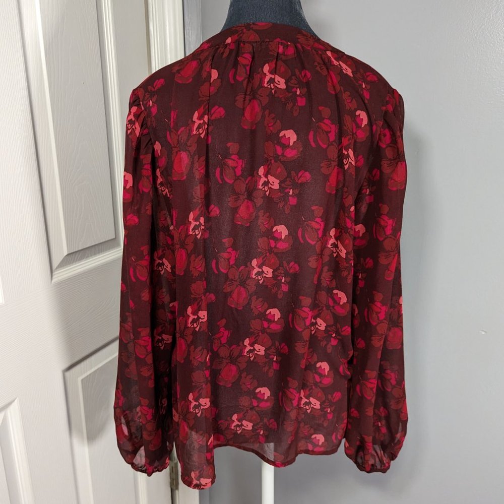 Banana Republic Factory Sheer Red Floral Blouse Size Medium - Picture 3 of 10